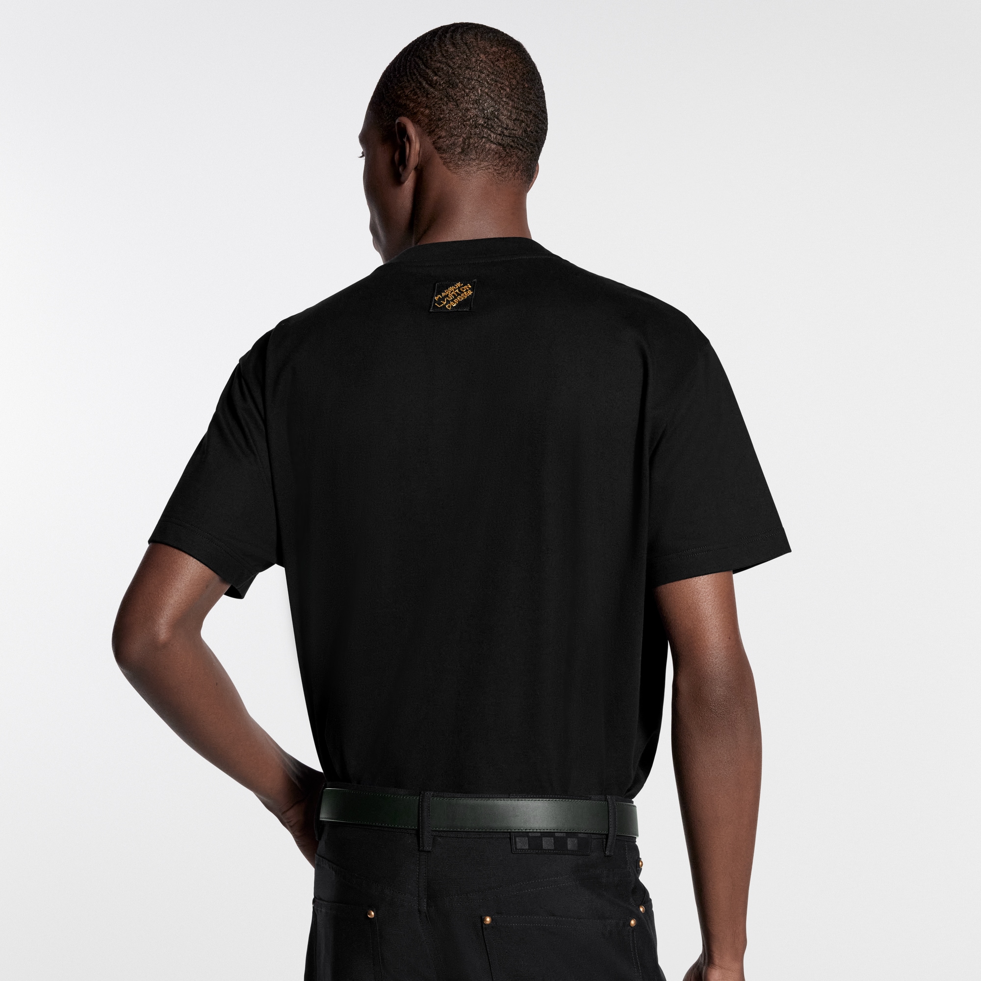 エンべリッシュド シグネチャーTシャツ ｜ルイ・ヴィトン 公式サイト